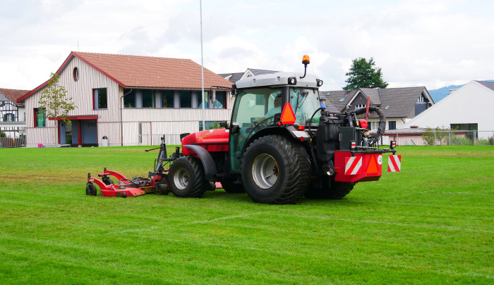 Sportplatz/Rasen